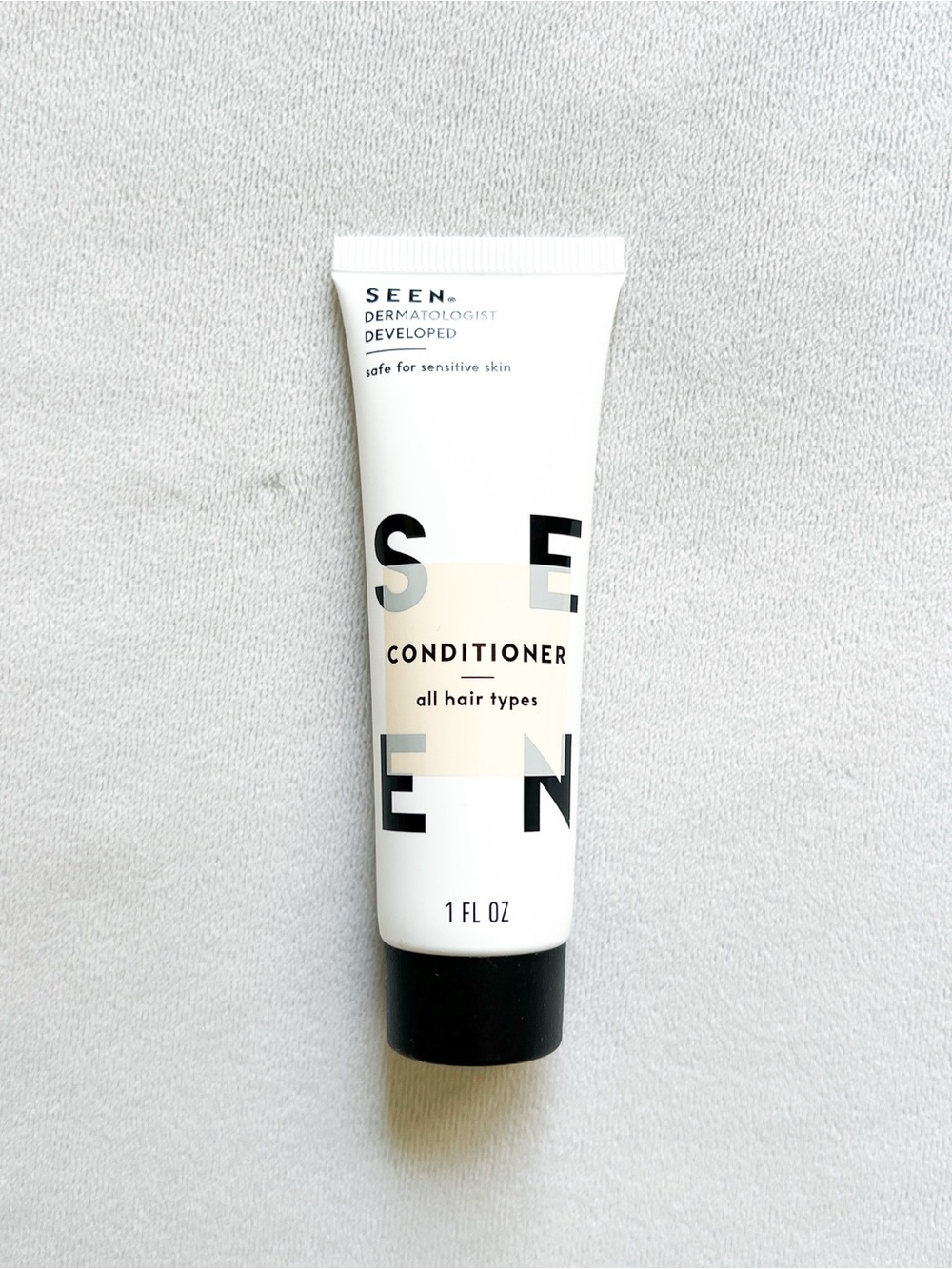 Seen Conditioner for All Hair Types - White